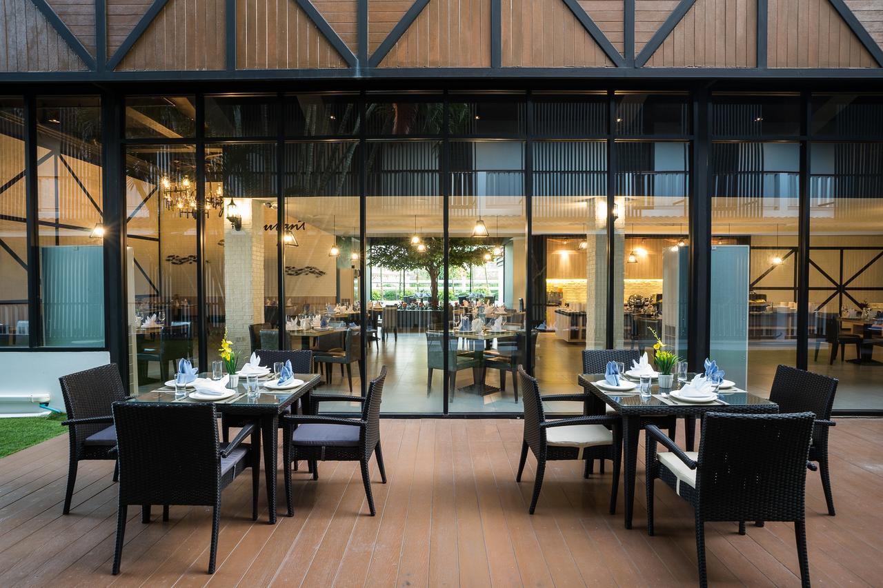 Ivory Villa City Bang Lamung Exterior foto