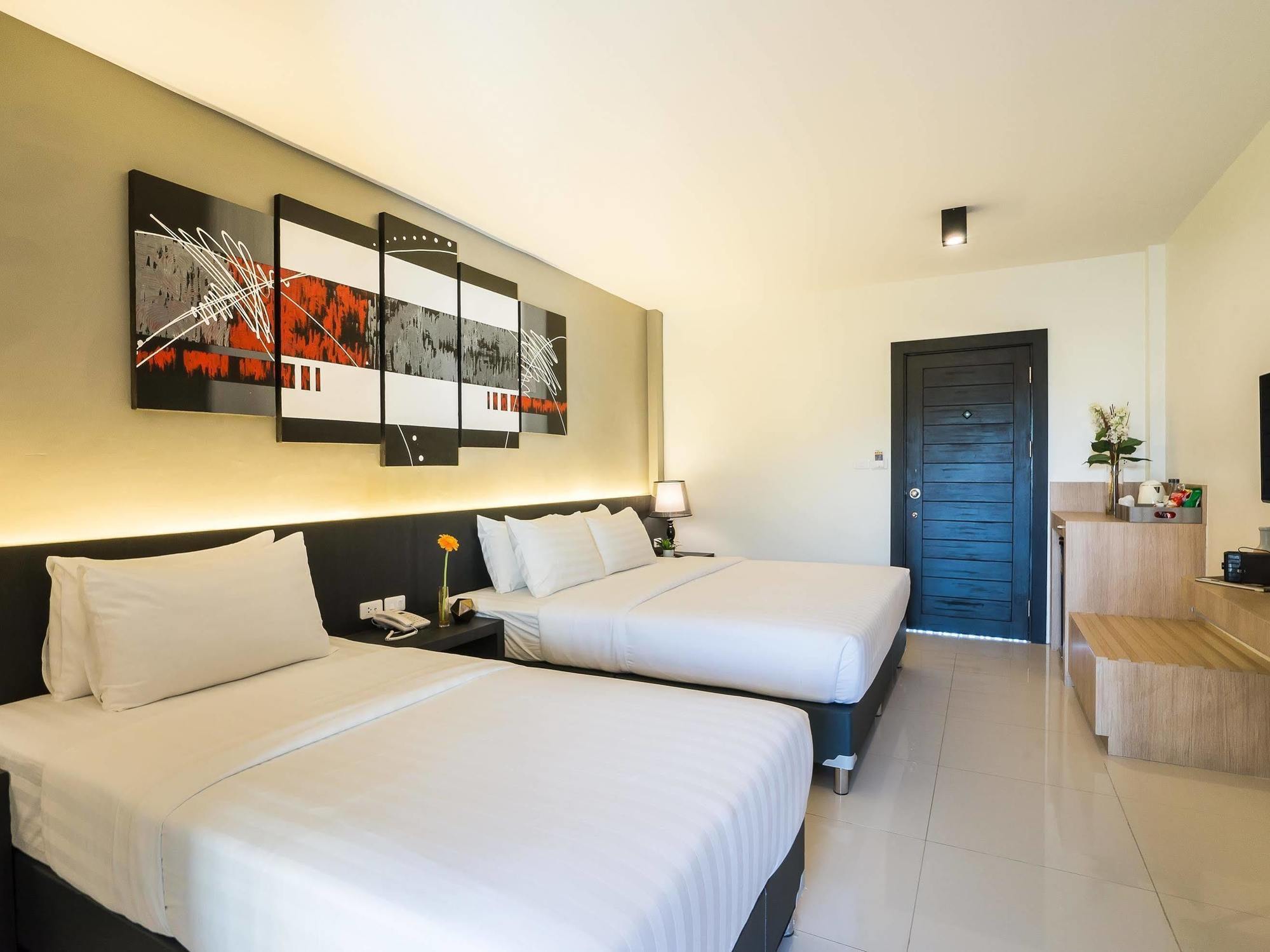 Ivory Villa City Bang Lamung Exterior foto